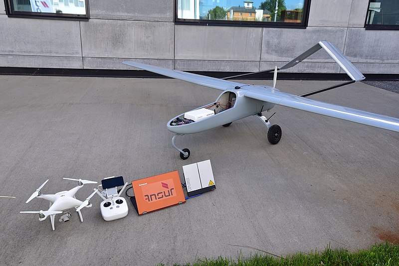 [Fixed wing and multi-rotor platforms for UAV mapping.](https://upload.wikimedia.org/wikipedia/commons/thumb/f/fa/Small_and_large_UAV_with_satcom.jpg/800px-Small_and_large_UAV_with_satcom.jpg) Licensed under Creative Commons 4.0.